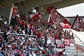Die Anhänger und Anhängerinnen der Würzburger Kickers im Stadion am Dallenberg. Ob sich weiterhin ein Fanprojekt um sie kümmert, darüber wird der Jugendhilfe-Ausschuss des Stadtrats zu einem späteren Zeitpunkt entscheiden.