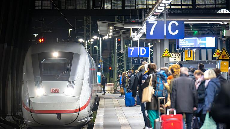 Streik.jpeg - Am 7. Dezember startet der Bahnstreik der GDL. Streik.jpeg - Am 7. Dezember startet der Bahnstreik der GDL.