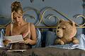 Kinostart - 'Ted 2'       -  Frust im Bett: Ted und Gattin Tami-Lynn (Jessica Barth).