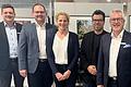 Eröffnung der Ausstellung 'Pressefoto Bayern' (von links): Stefan Hebig (Abteilungsleiter Kommunikation, Sparkasse), Bürgermeister Michael Hombach, Carolin Müller (Stadtmarketing Karlstadt), Markus Rill (Leiter Medienkommunikation, Landratsamt Main-Spessart), Peter Schmitt (Gebietsdirektor Sparkasse Mainfranken Würzburg).