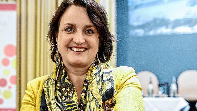 Andrea Wirsching vom gleichnamigen Iphöfer Weingut ist Präsidentin des Netzwerks Vinissima. Andrea Wirsching vom gleichnamigen Iphöfer Weingut ist Präsidentin des Netzwerks Vinissima.