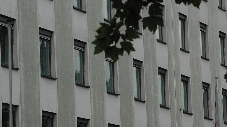 Das frühere Telekom Telekomgebäude am Berliner Platz. Das frühere Telekom Telekomgebäude am Berliner Platz.