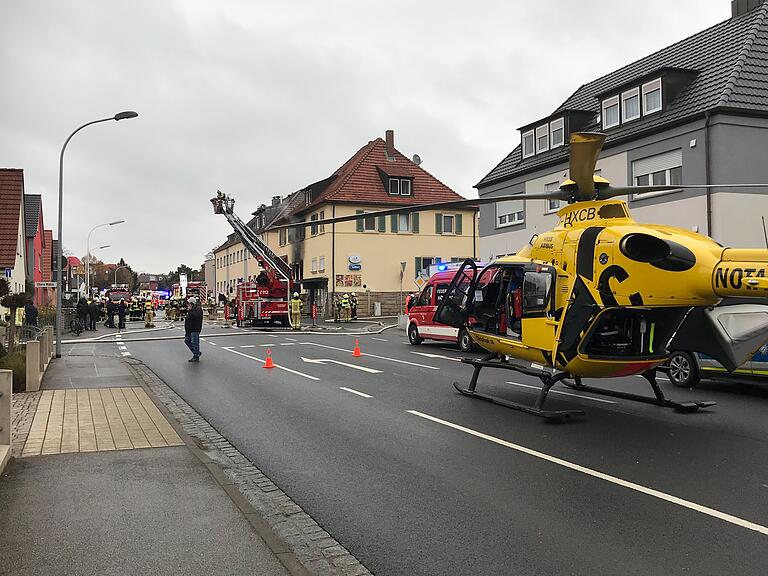 Ein Rettungshubschrauber brachte einen Schwerverletzten in die Verbrennungsklinik nach Nürnberg.