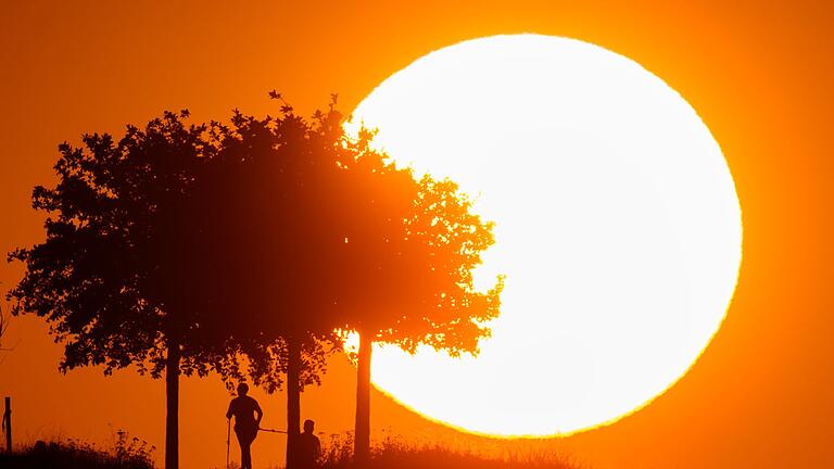 Hitze in Deutschland       -  Die WMO berichtet gleich über mehrere Wärmerekorde. (Archivbild)