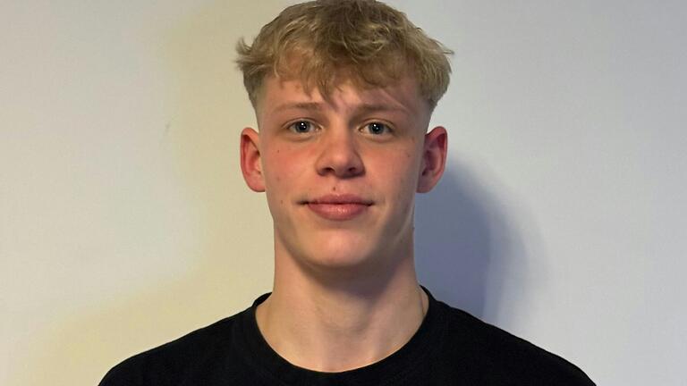 3. Max Schaffelhofer (18) aus Bad Kissingen: 'In einer Kriegssituation wären zumindest alle grundlegend ausgebildet' 3. Max Schaffelhofer (18) aus Bad Kissingen: 'In einer Kriegssituation wären zumindest alle grundlegend ausgebildet'
