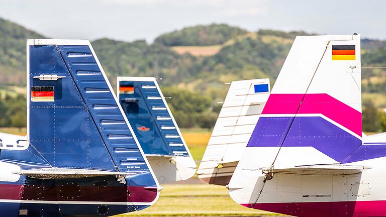 Der Flugplatz in Haßfurt hat 2022 laut Kreiskämmerer Tim Kestler dank verstärkter Flugbewegung einen Überschluss von über 100.000 Euro erwirtschaftet.&nbsp;