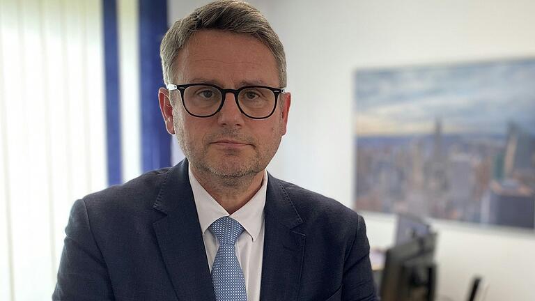 Das Schweinfurter Krankenhaus St. Josef wird geschlossen. Was tun, wenn die Kündigung kommt? Der Bad Kissinger Arbeitsrecht-Experte Heiko Weidenthaler erklärt, was für Beschäftigte jetzt wichtig ist.