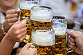 dpa_5FB08E00C6B0E839.jpg       -  Das Feierabendbier sei aus der Mode gekommen, beklagen Bayerns Brauer.