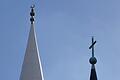Minarett und Kirche       -  Können Islam und Christentum nebeneinander existieren?