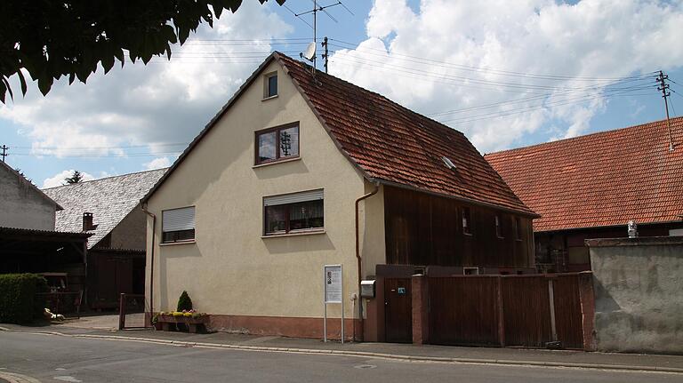 Das Geburtshaus von Ruth Westheimer in Wiesenfeld in der Eckartshofer Straße 7. Das Geburtshaus von Ruth Westheimer in Wiesenfeld in der Eckartshofer Straße 7.