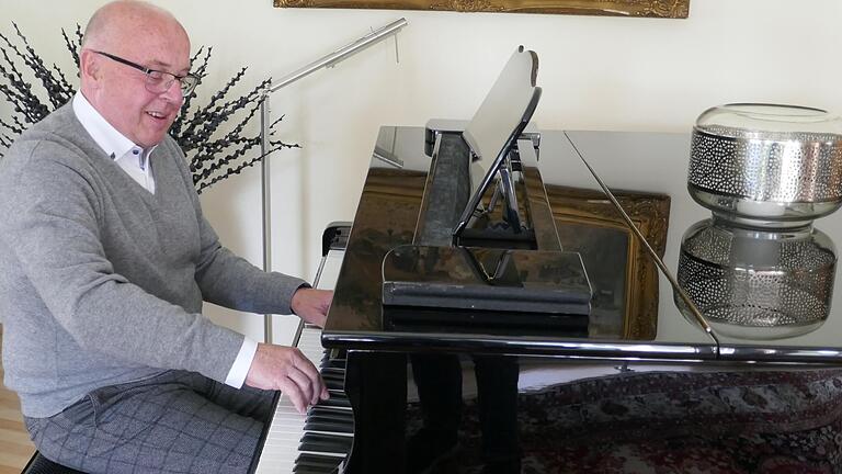 Wieder mehr Zeit fürs Klavierspielen? Ursprünglich wollte Raphael Kupietz Pianist werden, ehe er sich fürs Medizinstudium entschied. Gut möglich, dass der bisherige Chefarzt der Gynäkologie am Krankenhaus Haßfurt anderswo doch noch einmal an den OP-Tisch zurückkehrt.