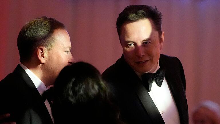 Nach den US-Wahlen 2024 - Trump - Auch Tech-Milliardär Elon Musk, für den Trump eine externe Berater-Rolle vorgesehen hat, war dabei. Nach den US-Wahlen 2024 - Trump - Auch Tech-Milliardär Elon Musk, für den Trump eine externe Berater-Rolle vorgesehen hat, war dabei.