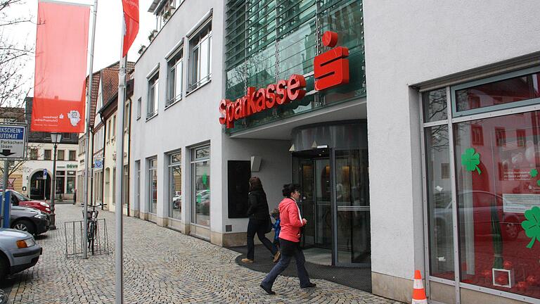 Ein Jahr Sparkasse Schweinfurt-Haßberge: Die Sparkasse Ostunterfranken hat zum 1. Januar 2018 ihre Eigenständigkeit aufgegeben.