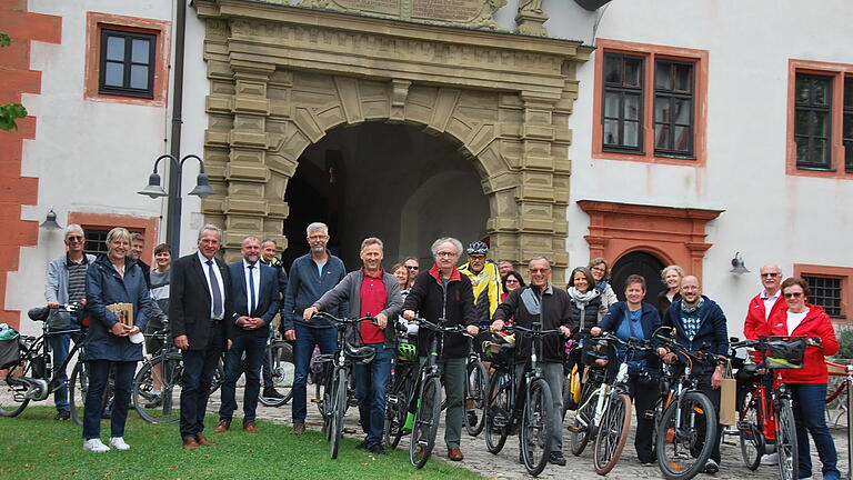 Am Stadtradeln hatten sich 16 Teams von der Mittelschule bis zu den Senioren beteiligt. Am Stadtradeln hatten sich 16 Teams von der Mittelschule bis zu den Senioren beteiligt.