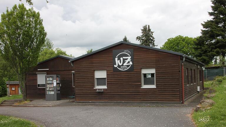 Das Jugendzentrum MainHaus in Marktheidenfeld: Die Stadt kann im Frühjahr einen Streetworker einstellen, ohne eine zusätzliche Stelle zu schaffen. (Archivfoto)