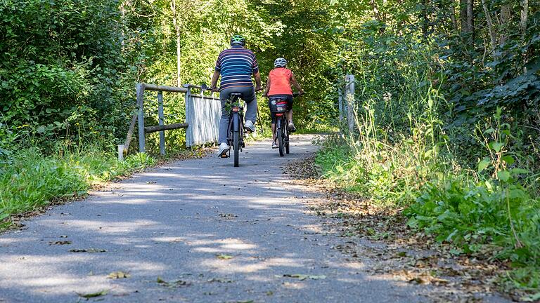 Unterwegs auf dem gut befahrbaren Radweg.