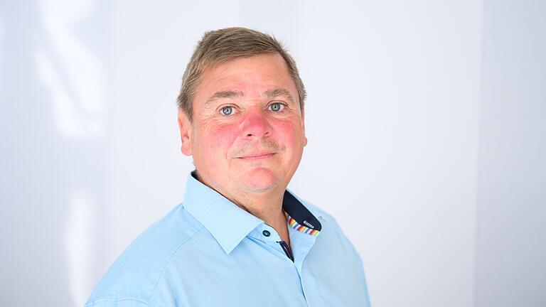 EVG-Landesvorsitzender Torsten Rathsmann       -  Das Zugpersonal ist am Limit, kritisiert EVG-Landeschef Rathsmann. (Archivbild)