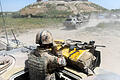 Bundeswehr (Symbolbild)       -  Bundeswehrsoldaten sind am 19.08.2011 nahe Kundus (Afghanistan) im Einsatz. Foto: Maurizio Gambarini/dpa (zu dpa «Kabinett beschließt ein leicht erweitertes Afghanistan-Mandat» vom 18.11.2015) +++(c) dpa - Bildfunk+++