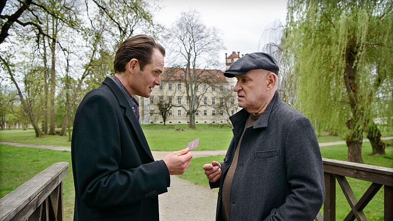 TV-Ausblick ZDF 'Spreewaldkrimi - Böses muss mit Bösem enden'       -  Weiß der Astrophysiker Prof. Levi A. Than einen Rat?