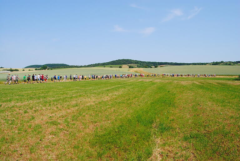 Fast 200 Menschen waren mit der Landrätin auf der TraumRunde Markt Einersheim unterwegs.