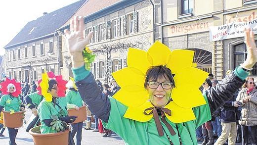 Die Frauenbundfrauen erblühten als Frühlingsblumen.