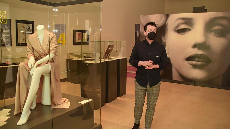 Ted Stampfer hat in über 30 Jahren rund 1500 Objekte von und über Marilyn Monroe zusammengetragen. Einige davon sind jetzt im Iphöfer Knauf-Museum zu sehen. Ted Stampfer hat in über 30 Jahren rund 1500 Objekte von und über Marilyn Monroe zusammengetragen. Einige davon sind jetzt im Iphöfer Knauf-Museum zu sehen.