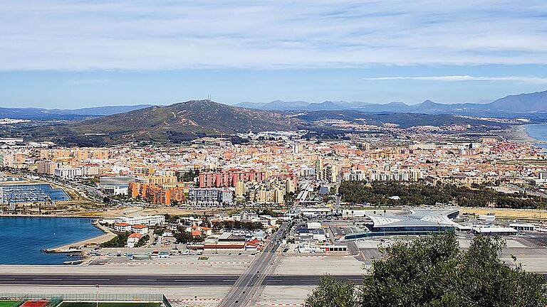 La Línea liegt ganz im Süden Spaniens. Die Stadt ist eine Hochburg der Schmuggler und Drogenhändler.Artur Bogacki, Fotolia