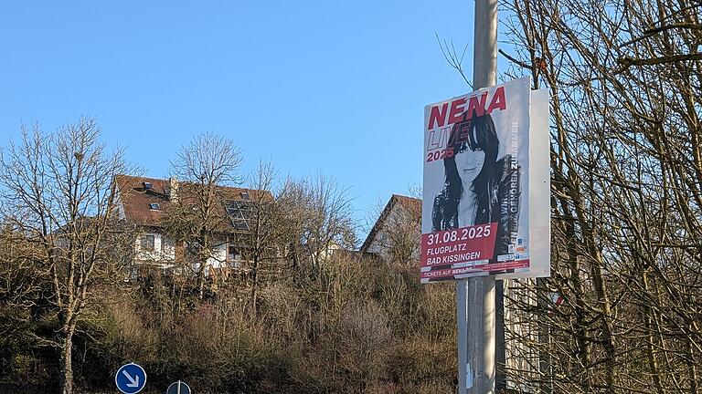 Münnerstadt will mit der Plakatierungsverordnung einem Wildwuchs vorbeugen. - Münnerstadt will mit der Plakatierungsverordnung einem Wildwuchs vorbeugen. Münnerstadt will mit der Plakatierungsverordnung einem Wildwuchs vorbeugen. - Münnerstadt will mit der Plakatierungsverordnung einem Wildwuchs vorbeugen.