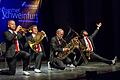 Umjubelt, nicht nur wegen ihrer Ballett-Künste: Canadian Brass mit (v.l.) Caleb Hudson (Trompete), Bernhard Scully (Horn), Chuck Daellenbach (Tuba), Achilles Liarmakopoulos (Posaune) und Christopher Coletti (Trompete) spielten beim Schweinfurter Nachsommer.