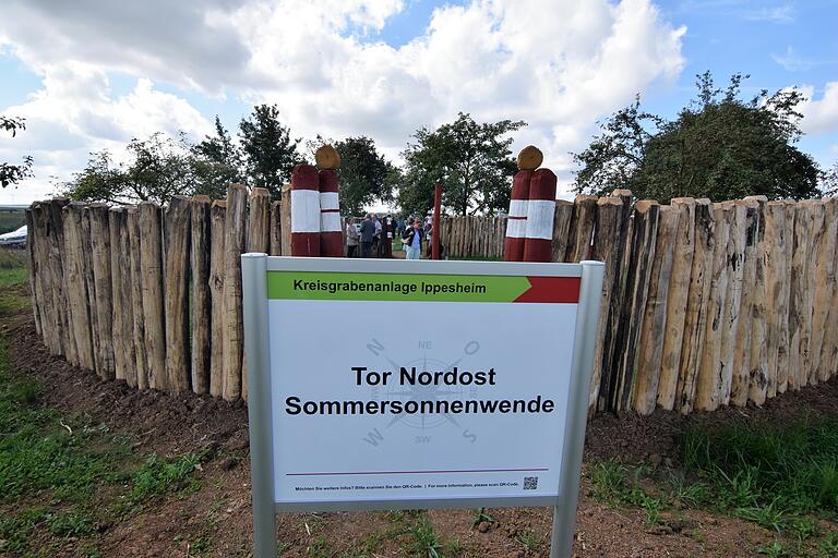 Das Tor der Sommersonnenwende. Das Tor der Sommersonnenwende.