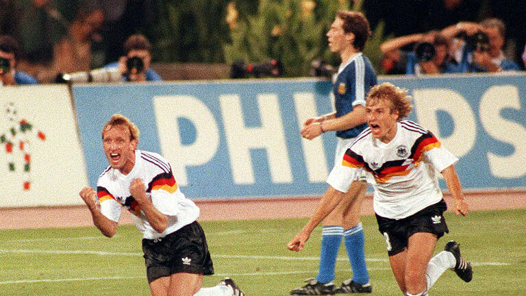 WM 1990 - Brehme und Klinsmann.jpeg       -  Ein Moment für die Ewigkeit: Andreas Brehme bejubelt sein Tor im WM-Finale 1990 gegen Argentinien.