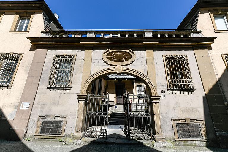 Das Wiesen-Palais in der&nbsp; Zeller Hauptstraße wird heute als Mietshaus genutzt. Seinen herrschaftlichen Glanz aber hat ehemalige Barockschloss bewahren können.&nbsp;