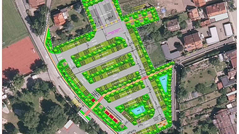 So könnte der Parkplatz am Bleichwasen in Kitzingen-Etwashausen künftig aussehen. Die provisorische Schotterfläche soll in Zukunft ausgebaut werden.