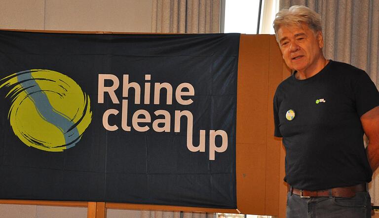 Wilhelm Kohlmann aus Mainz ist Initiator von 'MainCleanUp'. Am Rhein hat er die Müllsammelaktion auch schon organisiert.