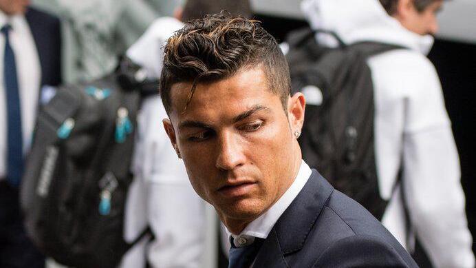 Vorladung       -  Cristiano Ronaldo muss vor Gericht Stellung zum Vorwurf nehmen, er habe Steuern hinterzogen. Foto: Matthias Balk