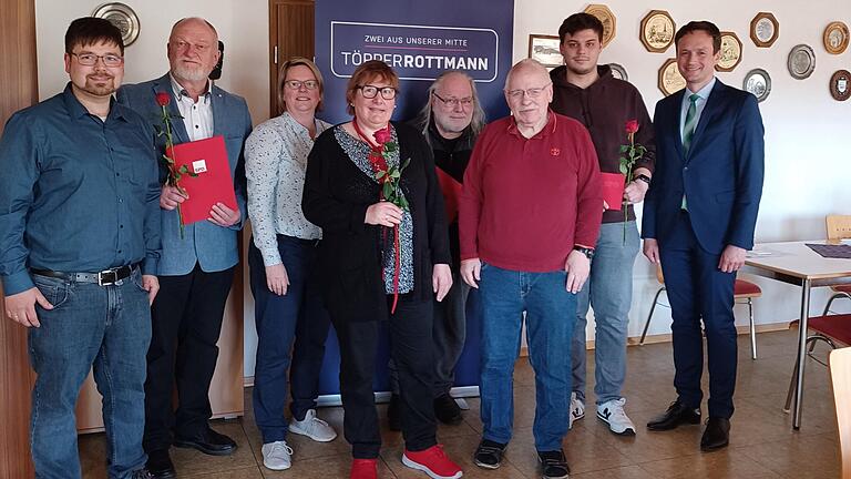 Ehrungen bei den SPD-Ortsvereinen Niederwerrn und Oberwerrn (von links):&nbsp; Marc Leistner, Thomas Wohlfahrt, Martina Braum, Margarethe Wohlfahrt, Otto Luther, Rainer Rummert, René Wolf, Florian Töpper.