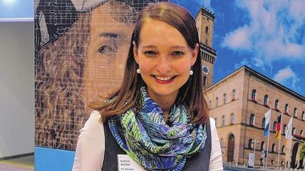 Kathrin Reichel stellt touristische Angebote Frankens rund um das Luther-Jubiläum &bdquo;500 Jahre Reformation&ldquo; vor.