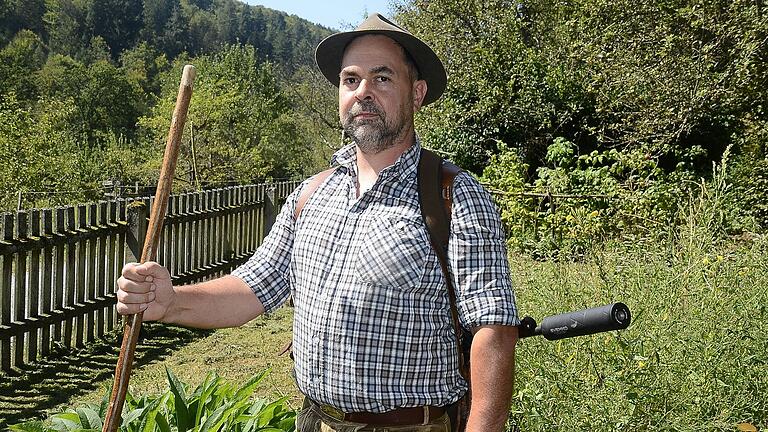 Berufsjäger Markus Roth liebt seinen Job über alles.