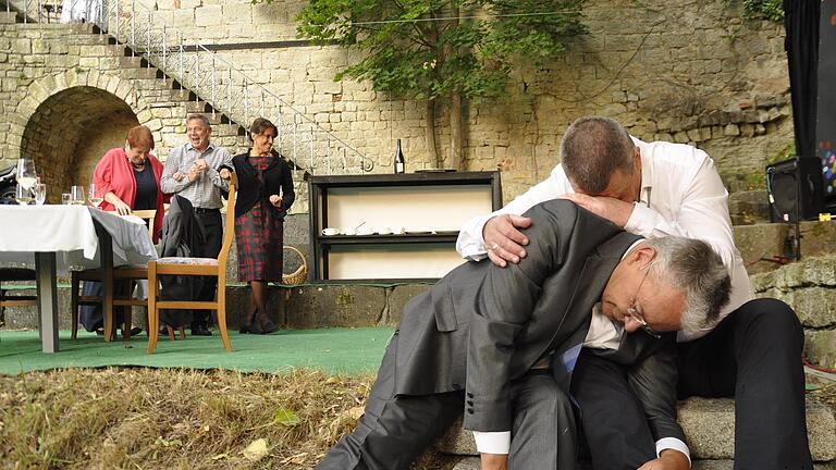Zu seinem 30-jährigen Jubiläum 2019 zeigte Spectaculum Miniatur-Dramen. Derzeit laufen die Proben für das Agatha Christie-Stück auf vollen Touren.       -  Zu seinem 30-jährigen Jubiläum 2019 zeigte Spectaculum Miniatur-Dramen. Derzeit laufen die Proben für das Agatha Christie-Stück auf vollen Touren.