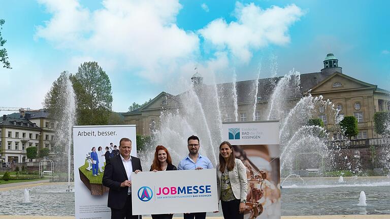 Die Wirtschaftsjunioren Bad Kissingen freuen sich auf die erste Jobmesse, die im Oktober im Regentenbau stattfinden wird.  Foto: Lydia Molea       -  Die Wirtschaftsjunioren Bad Kissingen freuen sich auf die erste Jobmesse, die im Oktober im Regentenbau stattfinden wird.  Foto: Lydia Molea