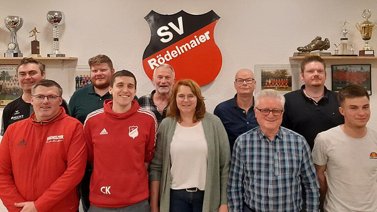 Auf dem Foto von links Marco Schmitt, Andreas Kloos, Christian Bauer, Christoph Koob, Joachim Rohmfeld, Alexandra Seidler, Thomas Freund, Josef Laudenbach, Thomas Bauer, Daniel Beker; es fehlen Burkhard Volkheimer, Udo Eckert, Heike Kneuer, Carolin Hanf, Christina Schmidt.