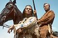 &nbsp;Pierre Brice&nbsp; als Apachen-Häuptling Winnetou und Lex Barker als sein Blutsbruder Old Shatterhand sind die Helden der Jugend von Manfred Zirkelbach.&nbsp;