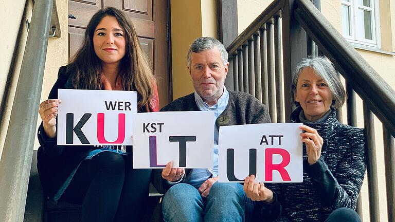 Die neuen Vorstände der Kulturwerkstatt Rhön-Grabfeld (von links): Manuela Michel (Vorstand), Friedemann Wunderlich (Zweiter Vorstand) und Heidi Kirchner (Schriftführerin).