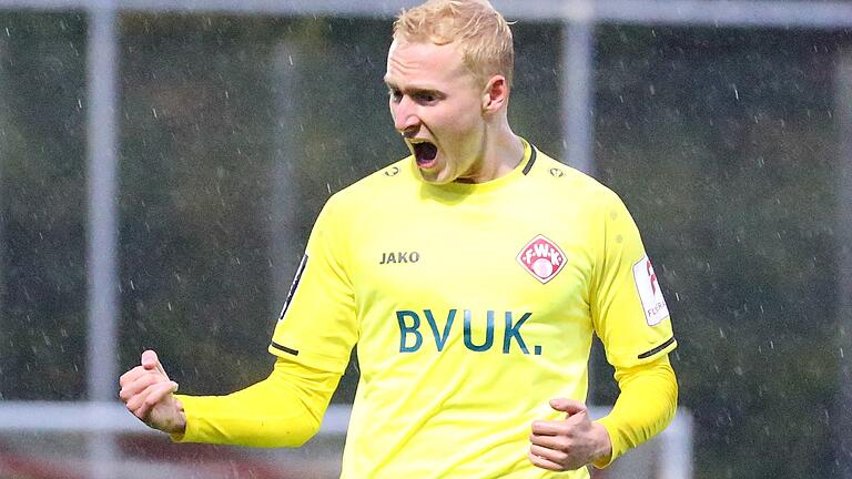 Ein Gewinner beim Pokalsieg der Kickers: Rechtsverteidiger und Doppeltorschütze Luke Hemmerich.