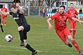 Da war Sebastian Bartel (rechts) noch auf dem Feld und versucht hier dem TSV-Angreifer Sebastian Fries zu folgen. Kurze Zeit später wurde Bartel mit Rot des Platzes verwiesen und Fries traf anschließend dreifach zum 6:0-Pokalerfolg des TSV.       -  Da war Sebastian Bartel (rechts) noch auf dem Feld und versucht hier dem TSV-Angreifer Sebastian Fries zu folgen. Kurze Zeit später wurde Bartel mit Rot des Platzes verwiesen und Fries traf anschließend dreifach zum 6:0-Pokalerfolg des TSV.