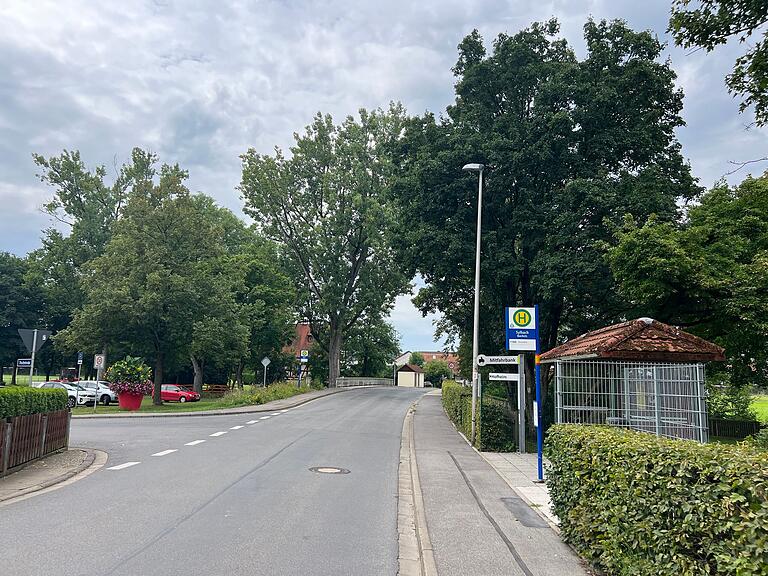 Sylbach: Verkehrte Fahrtrichtung, doch das Schild war zumindest von beiden Straßenseiten aus lesbar.