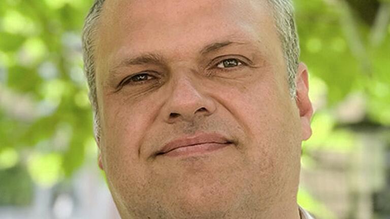 Thorsten Hueller aus Haßfurt wird am Samstag, 25. September, um 9.30 Uhr von Weihbischof Ulrich Boom im Würzburger Kiliansdom zum Diakon geweiht. Thorsten Hueller aus Haßfurt wird am Samstag, 25. September, um 9.30 Uhr von Weihbischof Ulrich Boom im Würzburger Kiliansdom zum Diakon geweiht.