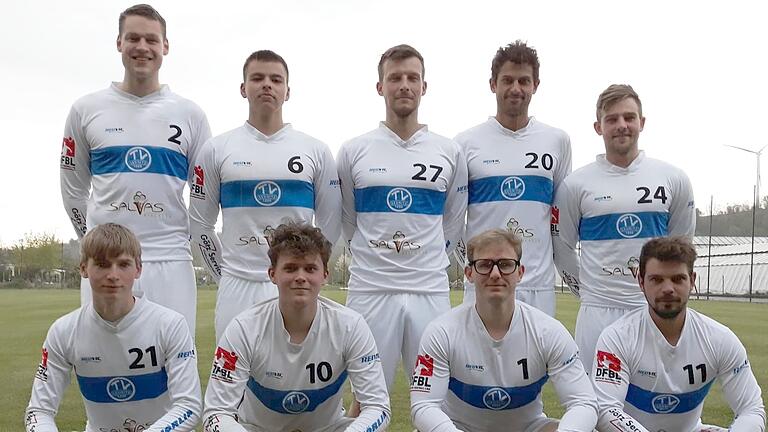 Einen guten Mittelfeldplatz streben die Männer des TV Segnitz (hinten, von links) Andreas Kaemmer, Julian Schiffler, René Hofmann, Martin Müller und Florian Fahle sowie (vorne) Leon Mark, Fabio Lauck, Simon Siegler und Felix Gernet in der Zweiten Bundesliga Süd an. Zum Kader gehören auch Johann Schneider, Johann Kaemmer und Bastian Schiffler.