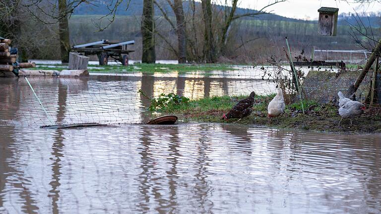 Hochwasser - Nordbayern - Das Hochwasser geht in Bayern zurück. Hochwasser - Nordbayern - Das Hochwasser geht in Bayern zurück.