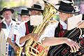 Blaskapelle       -  Die Blaskapelle Maisach lauft bei einer Parade  durch die Straßen.